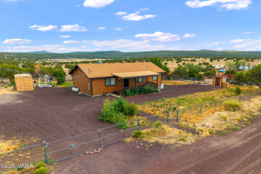 2 County Road 8255, Vernon, Arizona 85940, Bedrooms, ,Bathrooms,Residential,For Sale,County Road 8255,257576