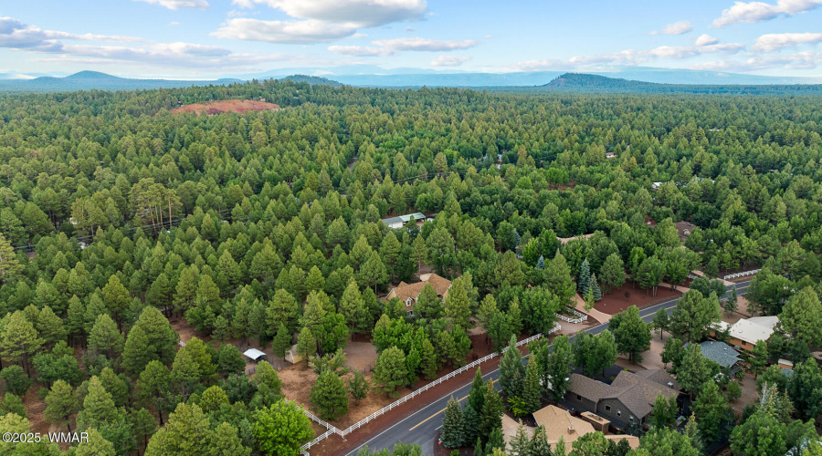 H overhead street view