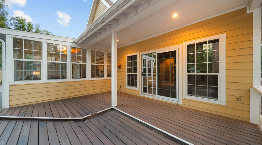 H primary bedroom entry