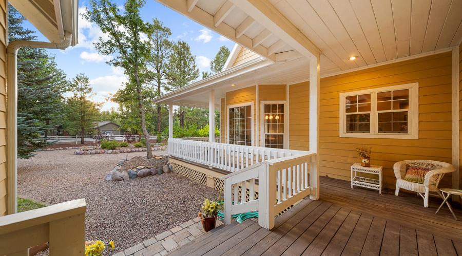 H deck from breezeway 2