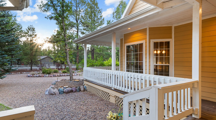 H deck view from breezeway