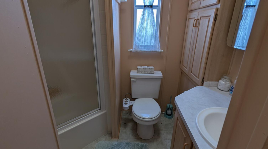 PXL_20250821_004302675