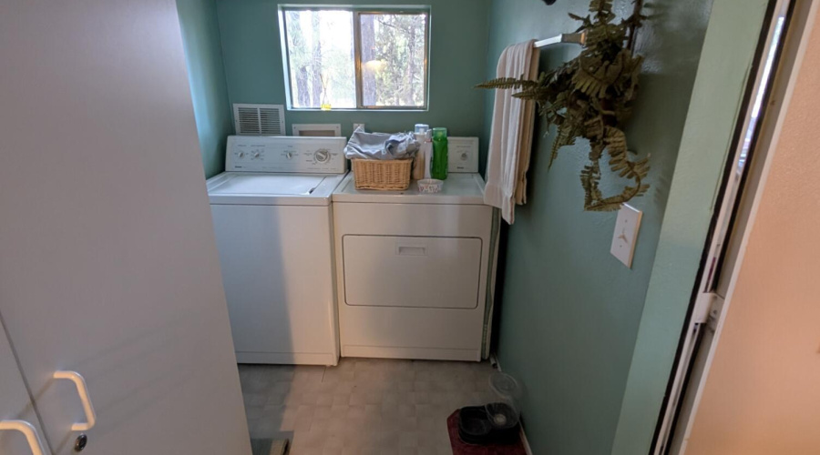 PXL_20250821_003634098