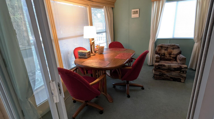 PXL_20250821_003743930