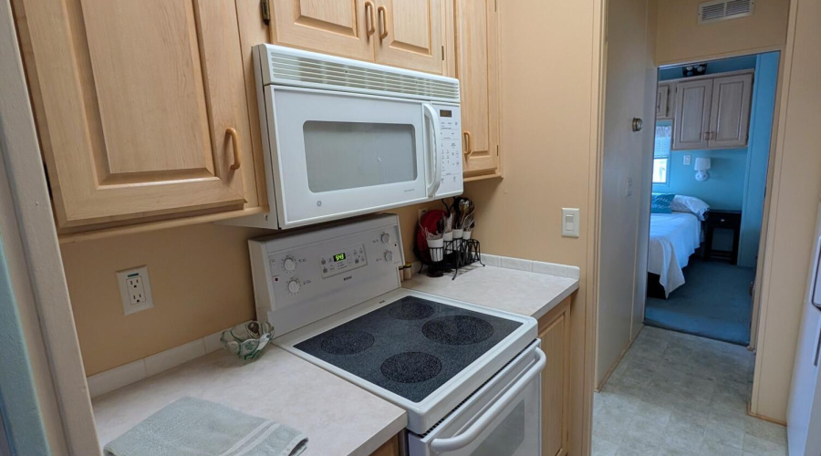 PXL_20250821_004249084~2