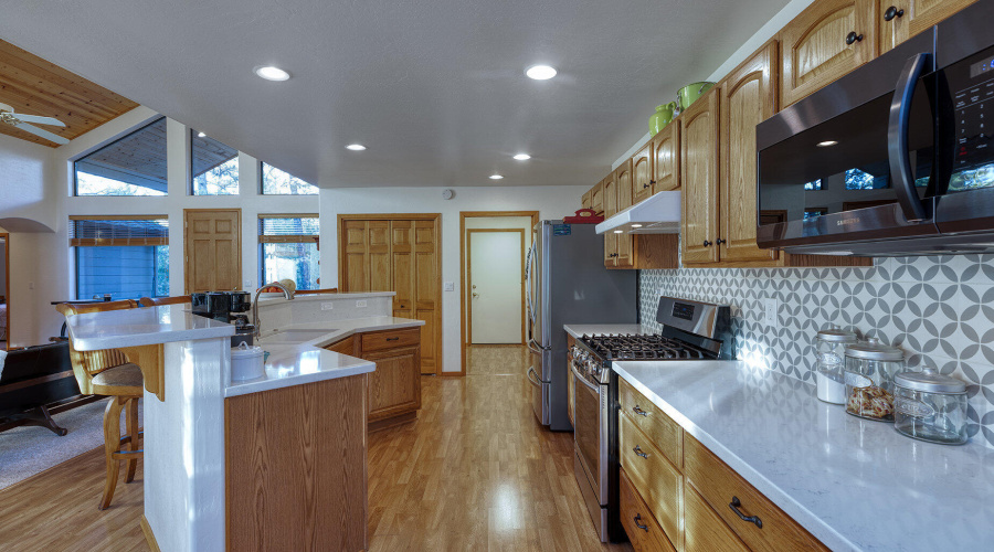 021_photo20_280_cedar_breaks_ave_sl_jenn