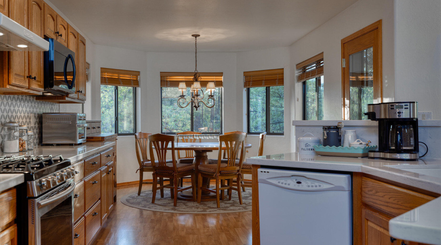 024_photo23_280_cedar_breaks_ave_sl_jenn