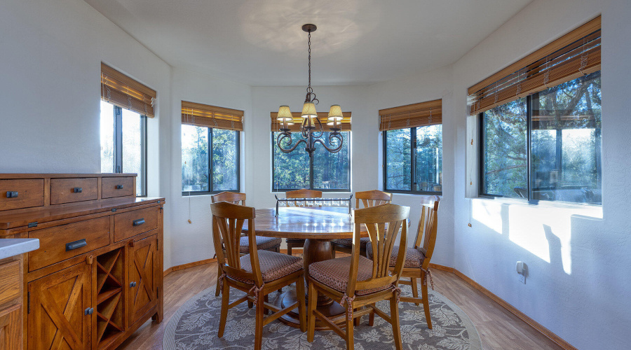 025_photo24_280_cedar_breaks_ave_sl_jenn