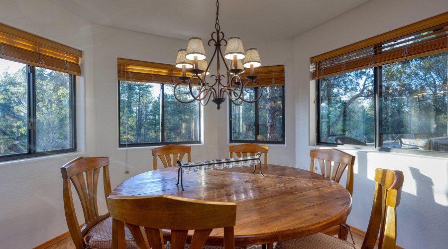 026_photo25_280_cedar_breaks_ave_sl_jenn