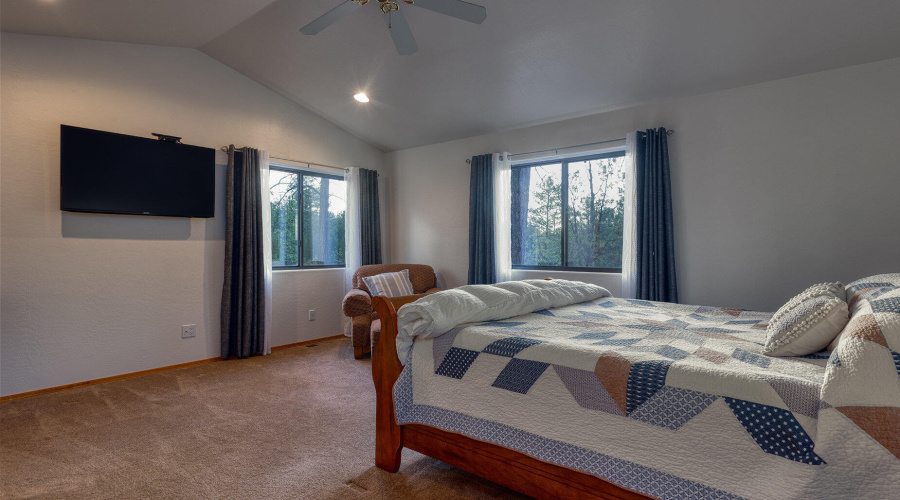 027_photo26_280_cedar_breaks_ave_sl_jenn