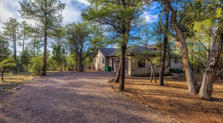 008_photo6_280_cedar_breaks_ave_sl_jenni