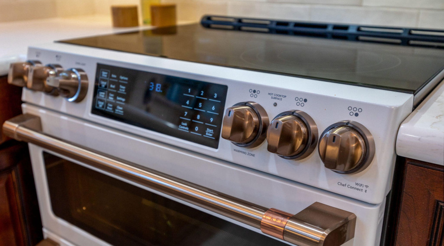 Kitchen Stove with Double Oven