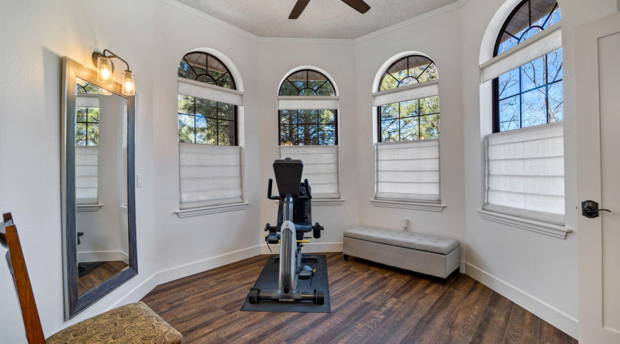 Dressing area off Primary en suite