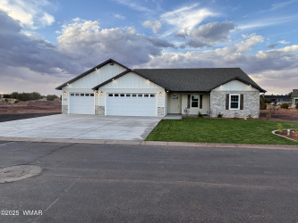 2272 Temple View Road, Snowflake, Arizona 85937, Bedrooms, ,Bathrooms,Residential,For Sale,Temple View,257635