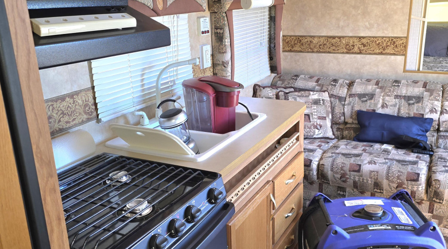 TT Lvg Area from Bath