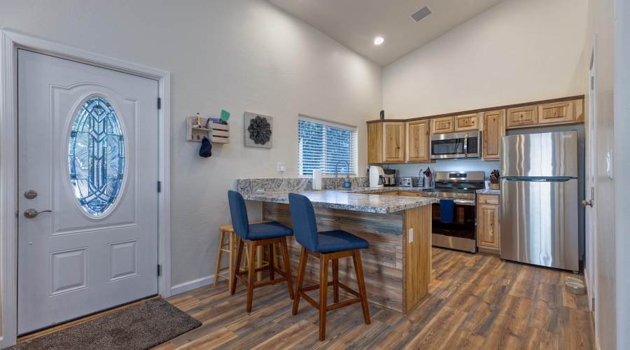 015_photo_14_2145_cottontail_rd_overgaar