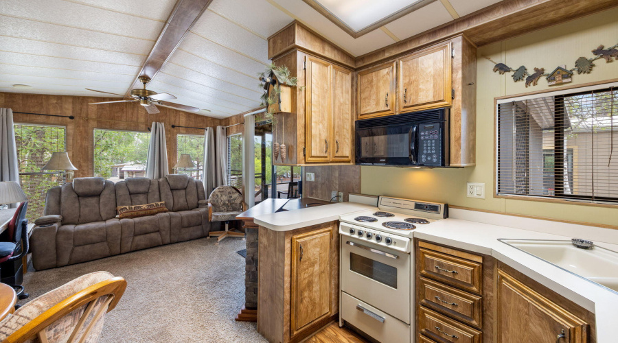 2800WhiteMountainBlvd-Unit107-ShowLowAZ-