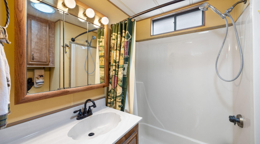 2800WhiteMountainBlvd-Unit107-ShowLowAZ-