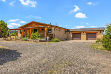 1158 Skycrest Drive, Eagar, Arizona 85925, Bedrooms, ,Bathrooms,Residential,For Sale,Skycrest,257694