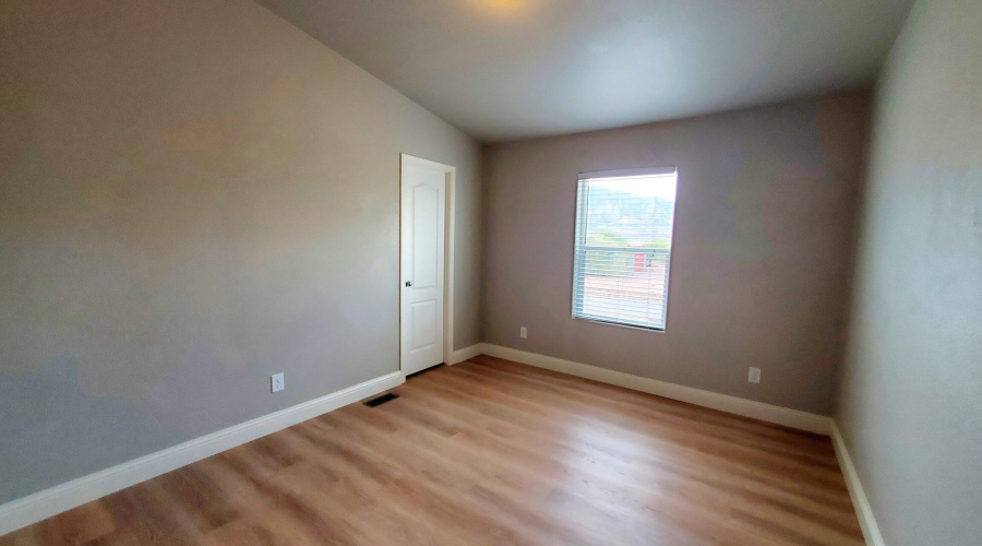 20250825_102351_resized