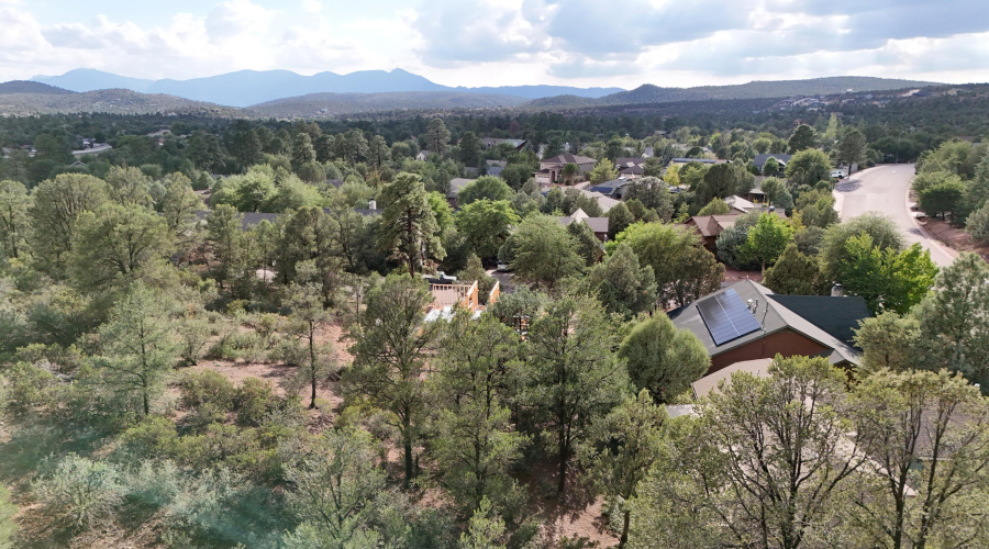 DJI_20250826165213_0015_D