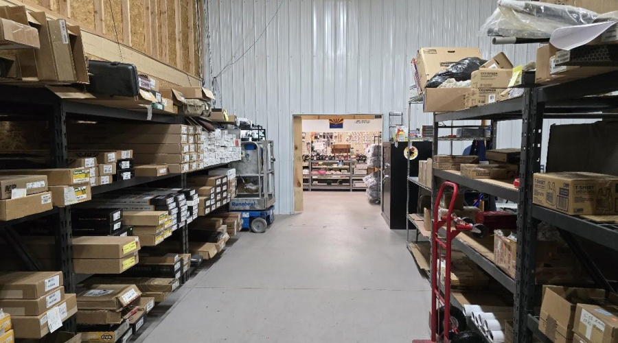 Interior_Warehouse_20250816_195407