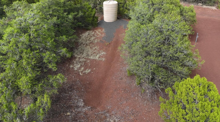 02104D18-3D4B-4D73-B8FD-C287999E19EE