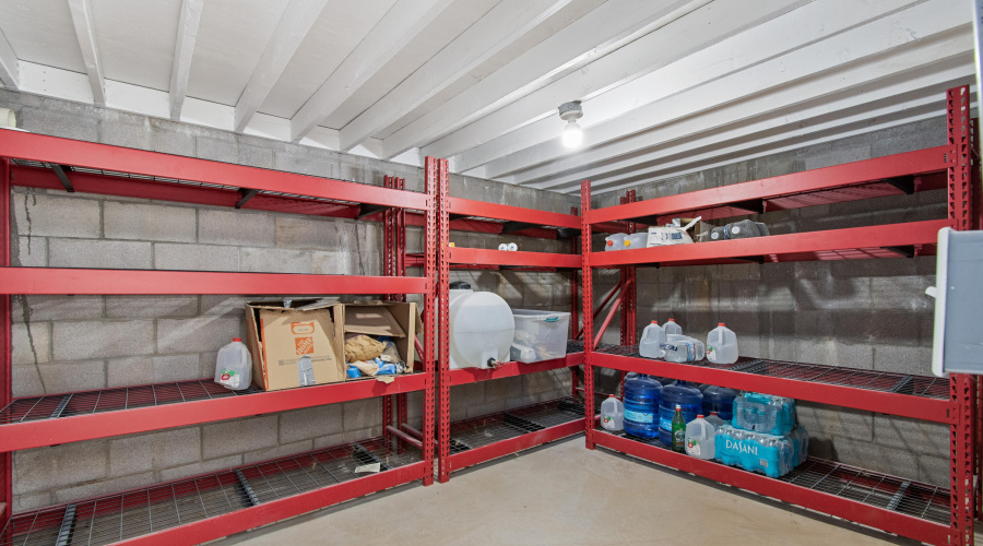 Root Celler / Bunker