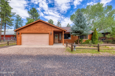 677 Fox Lane, Lakeside, Arizona 85929, Bedrooms, ,Bathrooms,Residential,For Sale,Fox,257717