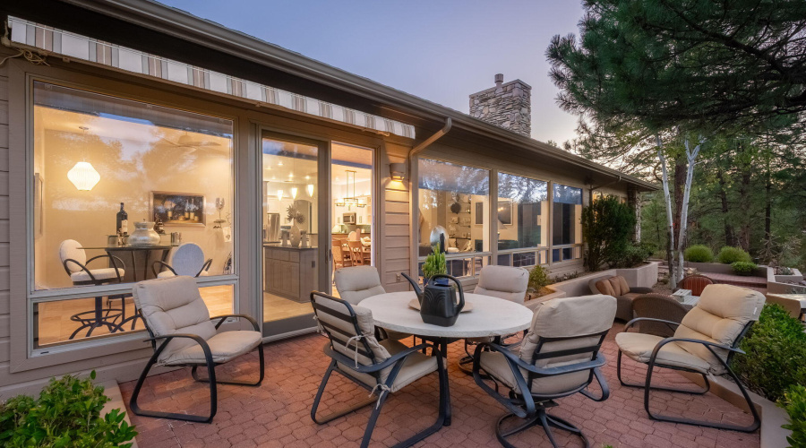 2202 E Feather Plume Ln - 53