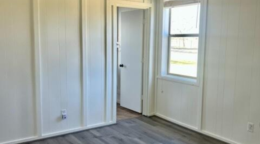 Guest Quarters Bed 1