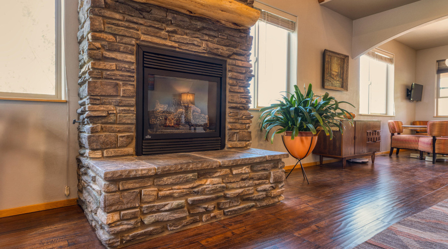 013_photo13_2220_e_rock_garden_dr._sl_st