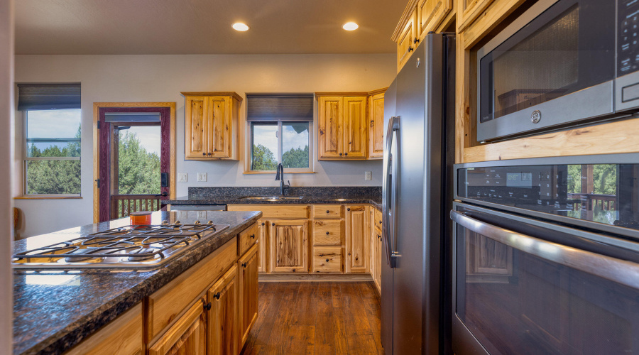 019_photo19_2220_e_rock_garden_dr._sl_st