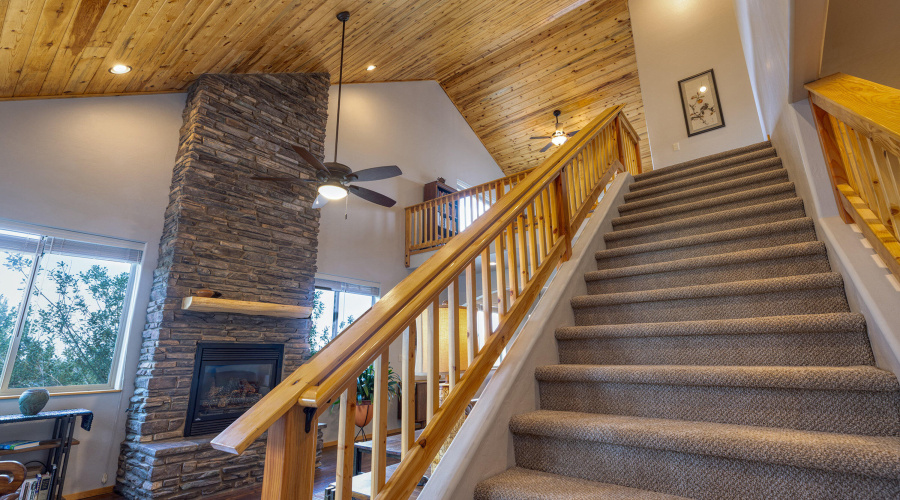 031_photo31_2220_e_rock_garden_dr._sl_st