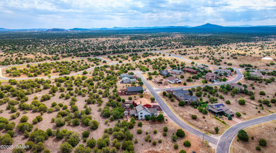 049_photo49_2220_e_rock_garden_dr._sl_st