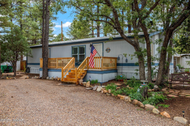 520 42nd Drive, Show Low, Arizona 85901, Bedrooms, ,Bathrooms,Residential,For Sale,42nd,257782
