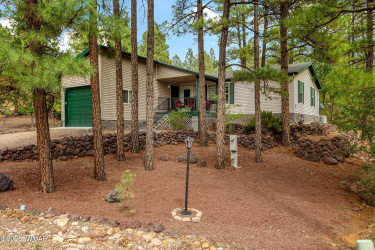 1021 Cherokee Drive, Show Low, Arizona 85901, Bedrooms, ,Bathrooms,Residential,For Sale,Cherokee,257788