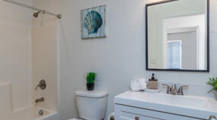 502 1100 West Street W MLS-26