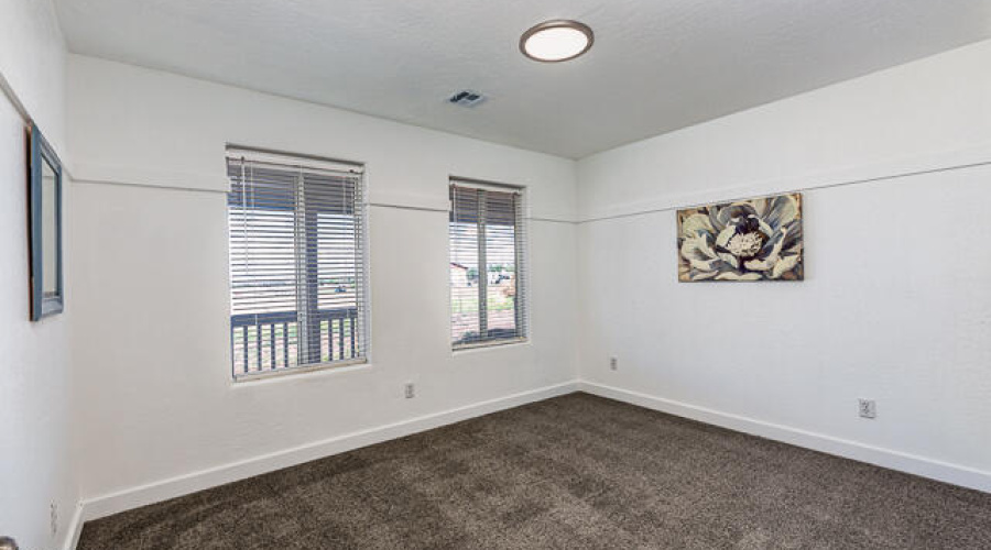 502 1100 West Street W MLS-29