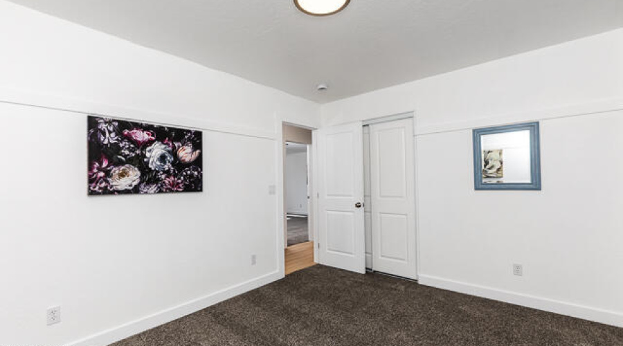 502 1100 West Street W MLS-30