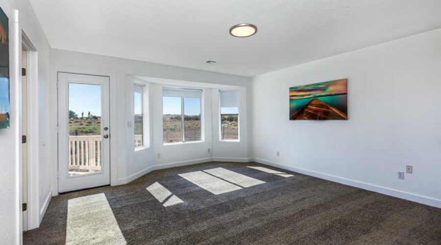 502 1100 West Street W MLS-31