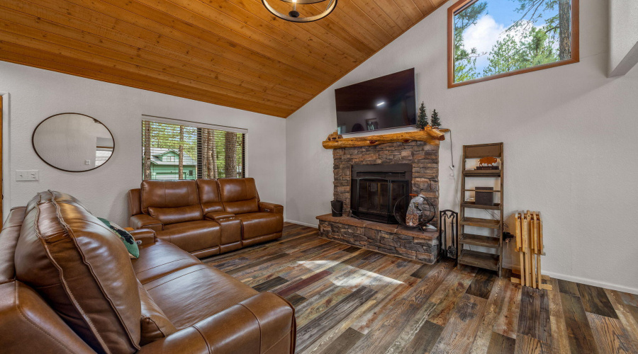 6367ChristmasTreeCir-Pinetop-AZ-7