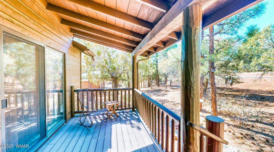 4760-W-Bison-Ln-03112025_140612_Photolem