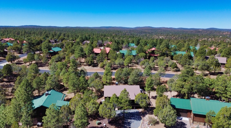 4760-W-Bison-Ln-air-9