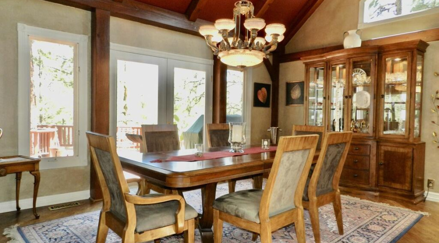 B7755492-1643-4752-813D-55DA3EBD2485_1_1