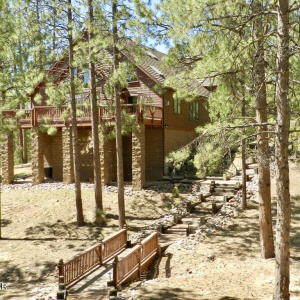 2872 Chandelle Lane