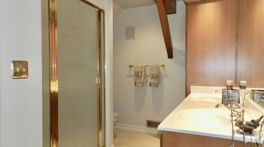 E4E1DEFB-822E-4193-B4D7-0DA7FB964BBA_1_1