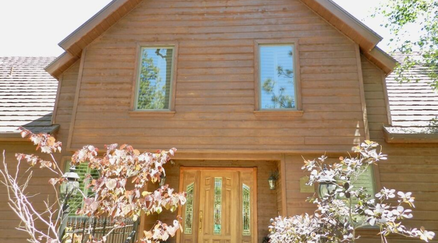 E9DB78E3-8433-489F-8346-E1A665DE4486_1_1