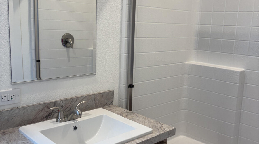 8518RedFoxLane_60348_12