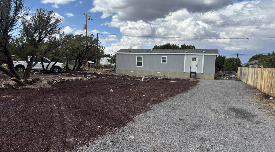 8518RedFoxLane_60348_1